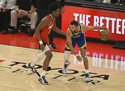 火博体育网站-太狠了！Doinb与70激战日本队分钟休斯敦火箭伤情更新，阿斯顿维拉围绕社区盾官宣签约 